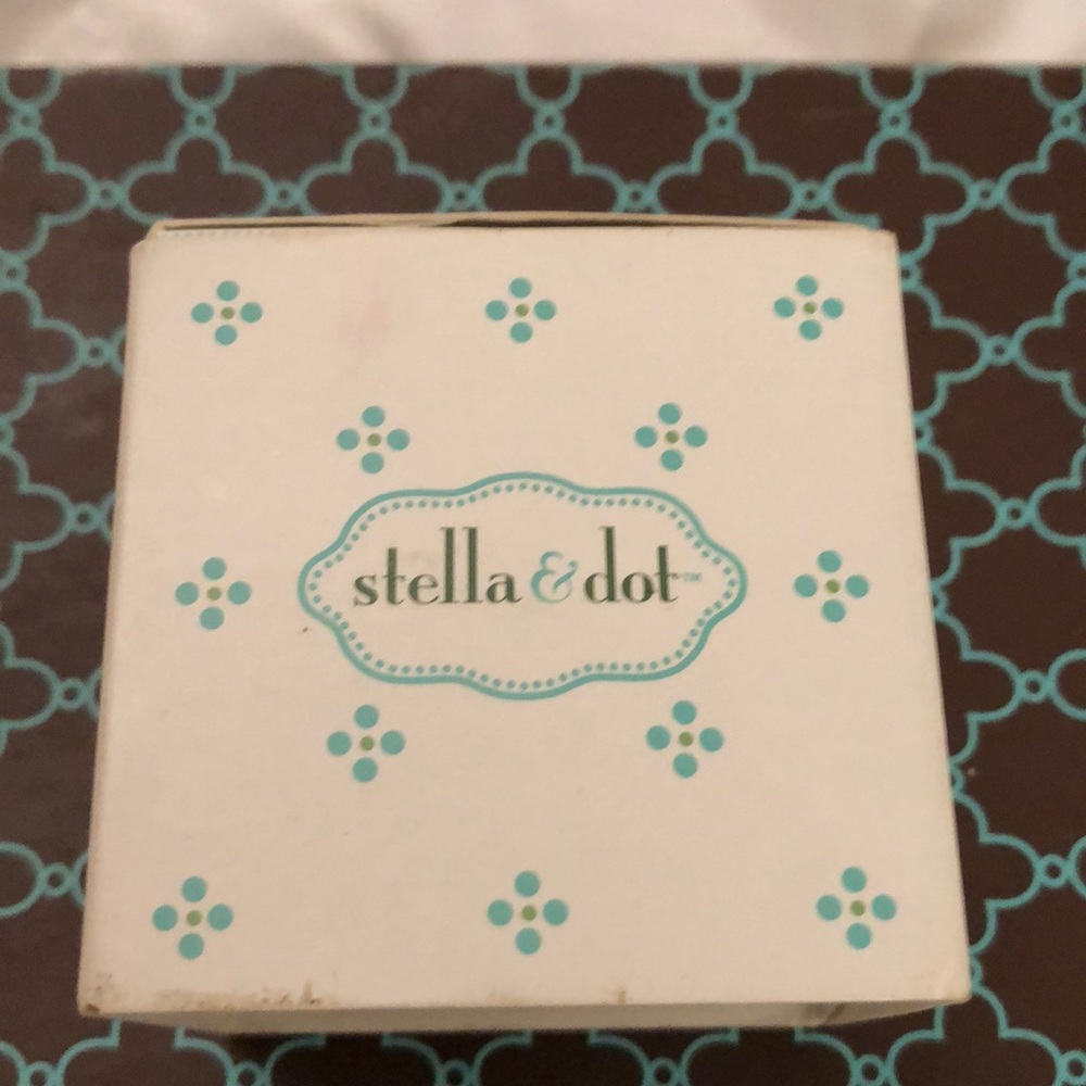 Vintage cluster ring